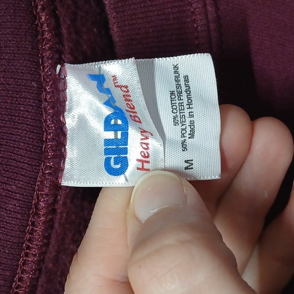 Gildan Fresh Generation Maroon Sweater, Size M - Picture 6 of 9